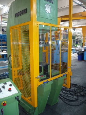 zabezpieczenia maszyn BHP