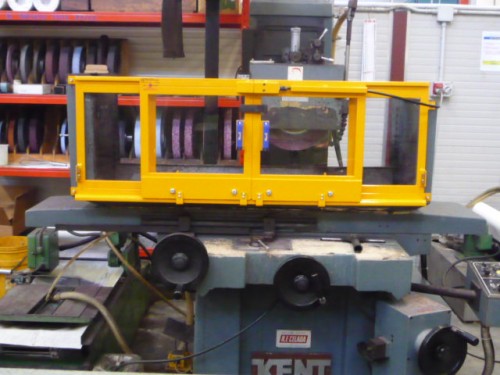 certyfikowane osłony do maszyn